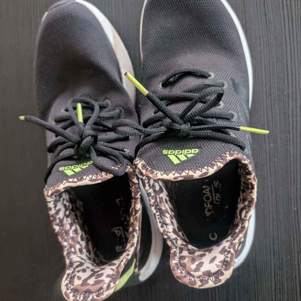 Adidas Cloudfoam Pure Black Sneakers Leopard & Neon Green Women’s 10 - Picture 5 of 5